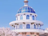 ハルビン安納縵設計師江景ホテル(中央大通り歩行街索菲亞教堂） ハルビン極地公園 · 水族館周辺のホテル
