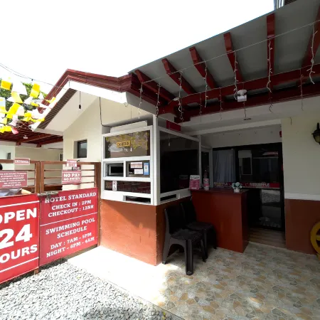 Red Apple Hotel and Resort San Juan Batangas Отели в г. Сан Хуан