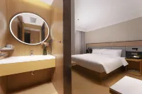 Gusu Yuqiao Hotel (Suzhou Guanqian Street Pingjiang Road Branch) Hotellit kohteessa 