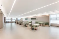 JI Hotel (Daqing East Station People's Hospital South Branch)