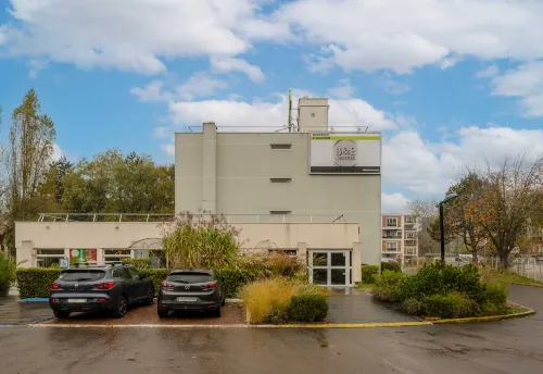 B&B HOTEL Lille Villeneuve d'Ascq Grand Stade Hotels in Villeneuve d'Ascq
