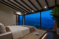 HOTEL MORO