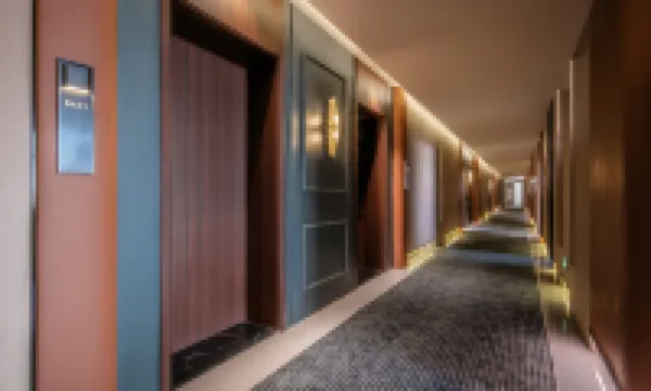 洛陽城禮ホテル(洛邑古城麗景門)