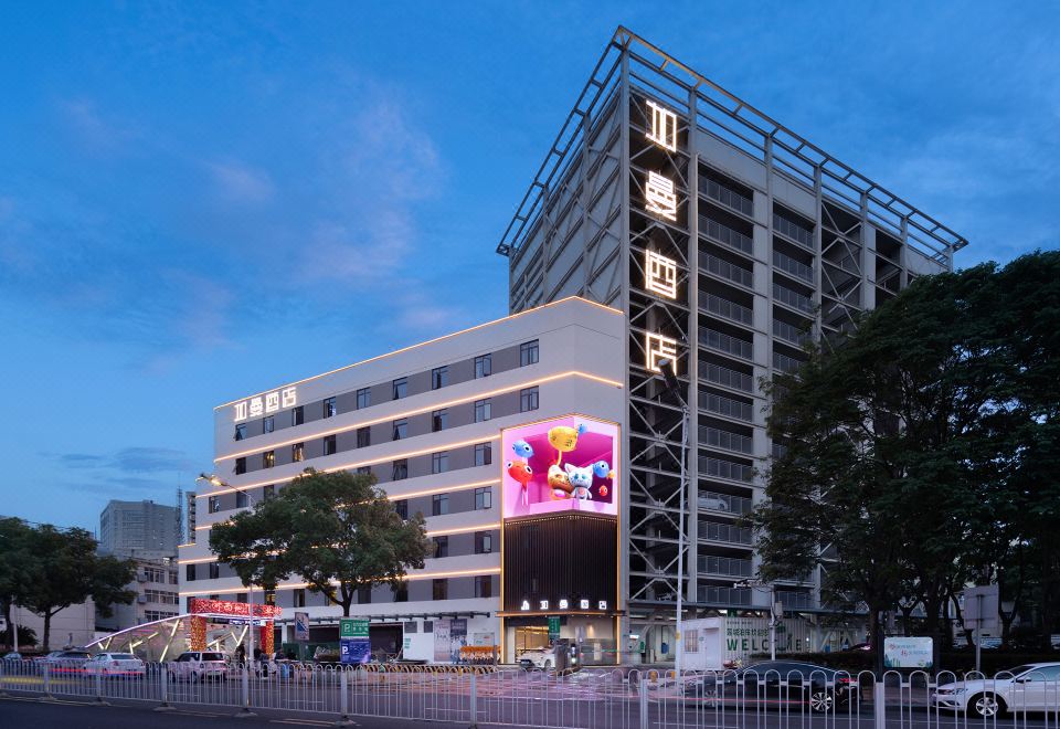 hotel overview picture