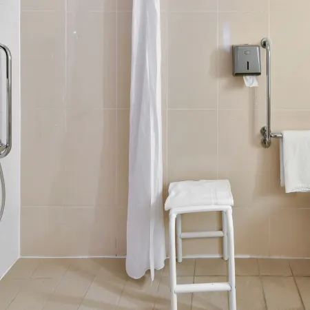 B&B Hotel Toulouse Cité de l'Espace Mouchotte Отели рядом с достопримечательностью «Космический городок»