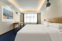 Jingfushiguang Hotel (Wanzai Bus Station)