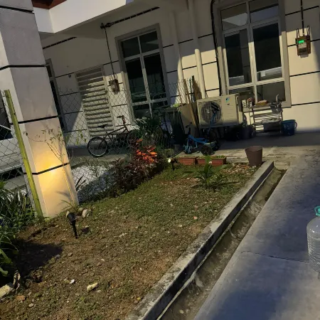 Fallem's Homestay I 4 Rooms I Fully Aircond I WiFi