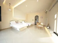 Tekes Nuanxiangwu Homestay (Lijie Branch)