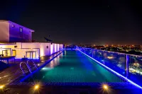 โรงแรม เฮชทีไนน์ พัทยา - วิวทะเล