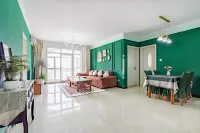 Qingdao Jinshatan Yiduo・Haixi icolor Seaview Art Boutique Hotel