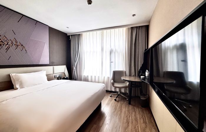 IU Hotel