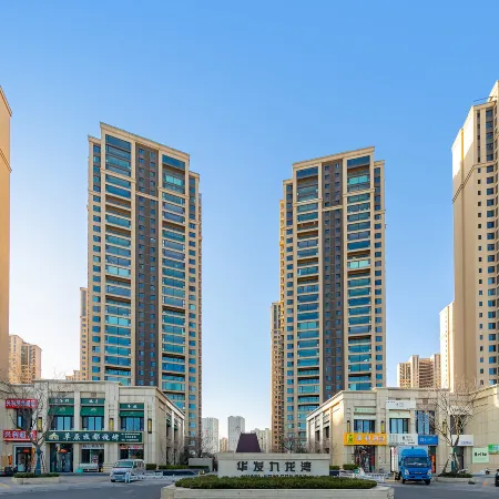 Crystal Bayview Hotel Jinghaiwan Scenic Apartment (Weihai Station Huafa New World)