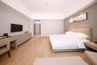 Borrman Hotel (Canton Tower, Sun Yat-sen University Metro Station, Pazhou Exhibition Center) Hotels in Guangzhou