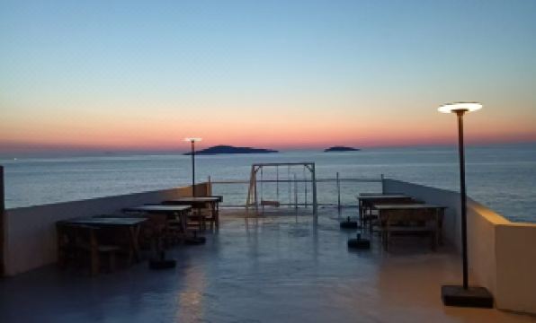 Laoshan · Jinglan Boyuan · Seaside Vacation Homestay (at Shanhai Laoshan Branch)