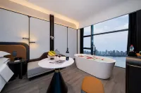 DOALAND LAB High-Rise River View Hotel (Nanchang The Mixc Ferris Wheel)