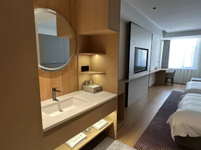 Nehe Zuoyi Hotel