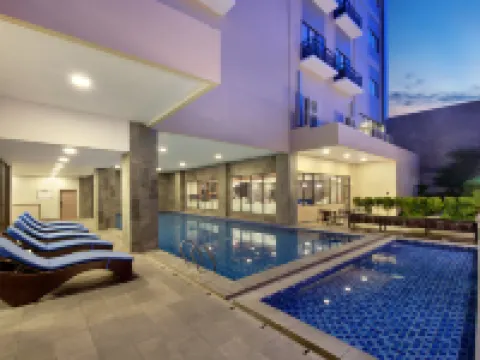 Aston Palu Hotel & Conference Center Hotels in Palu