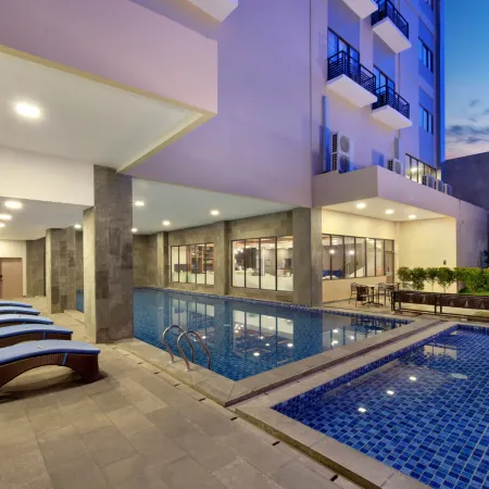 Aston Palu Hotel & Conference Center
