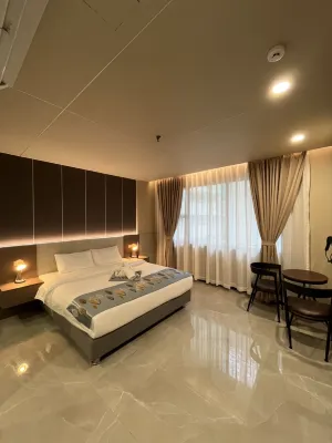 Skyport Hotel