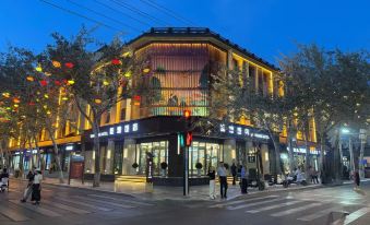 Dunhuang Hotel