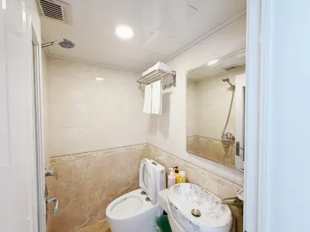 Yichun Dashan Hotel (Water Park) Отели в г. Ичунь