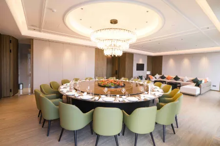 Lanxi International Hotel (Rongsheng Huafu) Отели рядом с достопримечательностью «Daixing Temple»