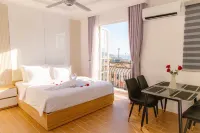 Sunshine house big apartment Hotels in 