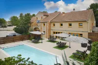 Villa Martégale Hôtel Restaurant Hotels in Martigues