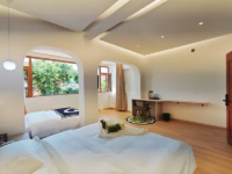 Youmi Home Chinese Inn (Dianchi Lake Haigeng Dam)