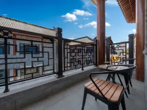 Moshang Qingju Hotel