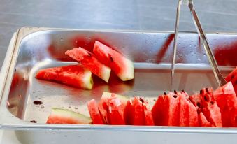 Linxi Chinese Inn Garden Hotel