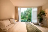 Mowen Mountain Wilderness Bed and Breakfast