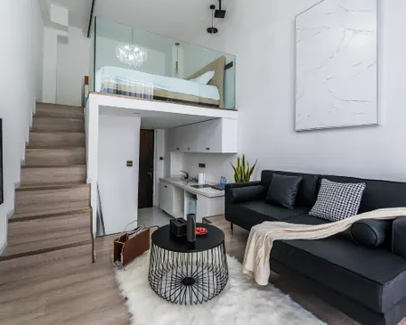 Yunyou High-End LOFT Cinema Hotel Apartment (Jiu Yan Qiao Branch) Zimmer Photos