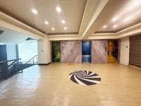 HIYES Hotel