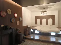 Man Yun Mi Ju Theme Hotel