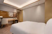 GRAND MADISON WEIFANG HOTEL
