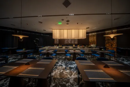 Jiuquan Kavier C Hotel