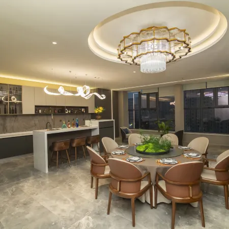 Xingji Hotel (Dalian Wanda Plaza Zhongtian Yunjing)