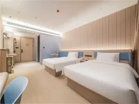 HanTing Hotel (Kashgar Ancient City Scenic Area Commercial Pedestrian Street)