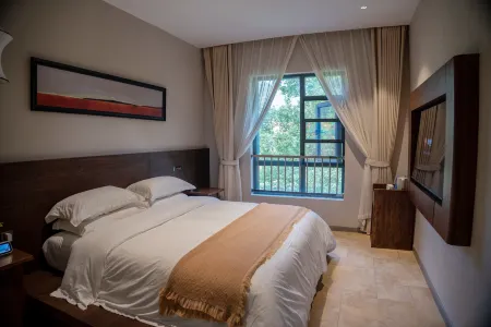 Nobin Resort Hotel Отели рядом с достопримечательностью «Liuchi Alley»