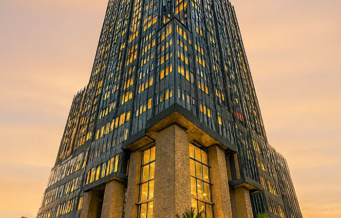 Luxury Home Landmark 81