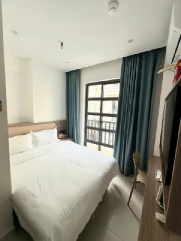 Zhu Hai Dong ao Dao Chaoxi Chinese Inn Hotels near Dong Ao Island