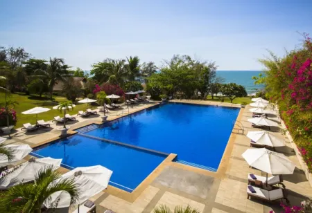 Victoria Phan Thiet Beach Resort & Spa