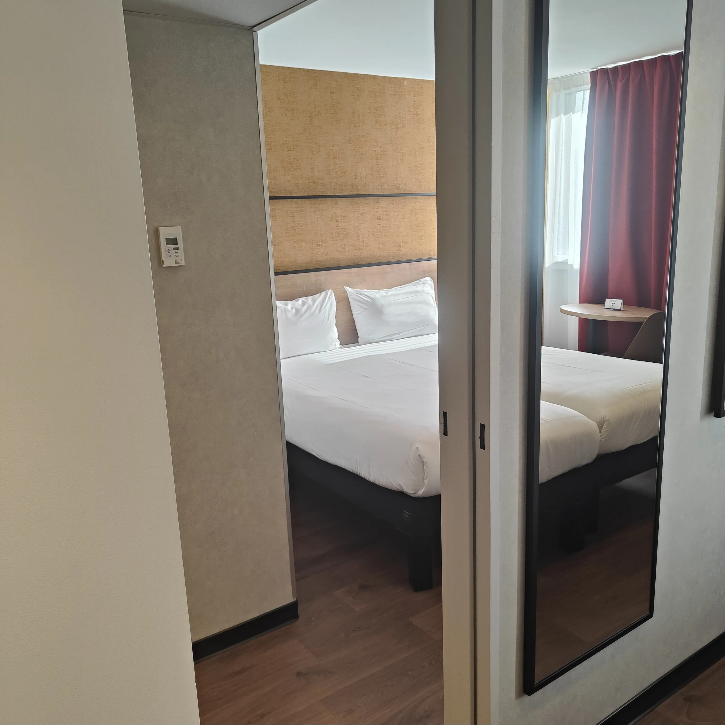 Ibis Paris Nord Porte de Saint Ouen Номера Photos
