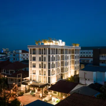 S 2 Modern Boutique Hotel