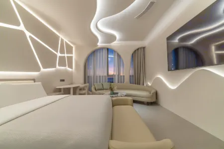 Shuya Life Yunshang Hotel (Colorful Yunnan First City) Отели рядом с достопримечательностью «Kunming University of Technology Chenggong Campus College of Mechanical and Electrical Engineering»