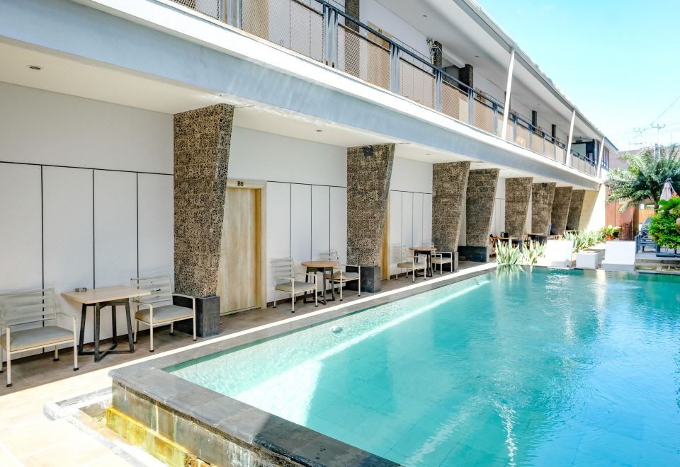 lega-legi-town-house-seminyak-by-the-lavana
