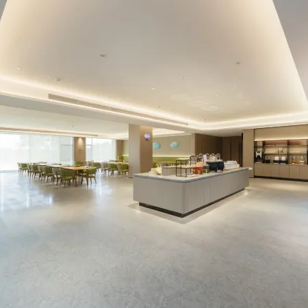 JI Hotel (Erenhot Dinosaur Plaza)