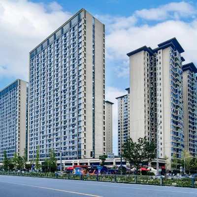 Chuanmei International Apartment (Chengdu Jingrong Lake Century Science Fiction Park Branch Hotel berhampiran Kuil Wangcongci