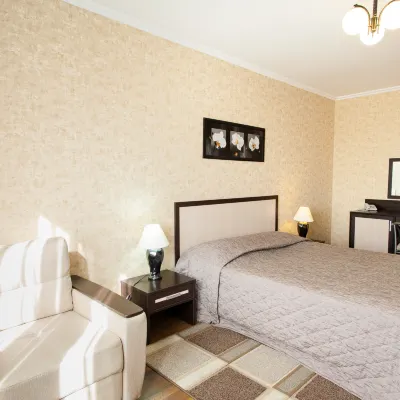 Hotel Vladykino Hotel berhampiran Stesen Altufyevo
